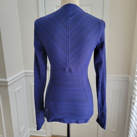 Lululemon Kanto Catch Me Striped‎ Long Sleeve Blouse Rulu Fabric - Picture 3 of 12